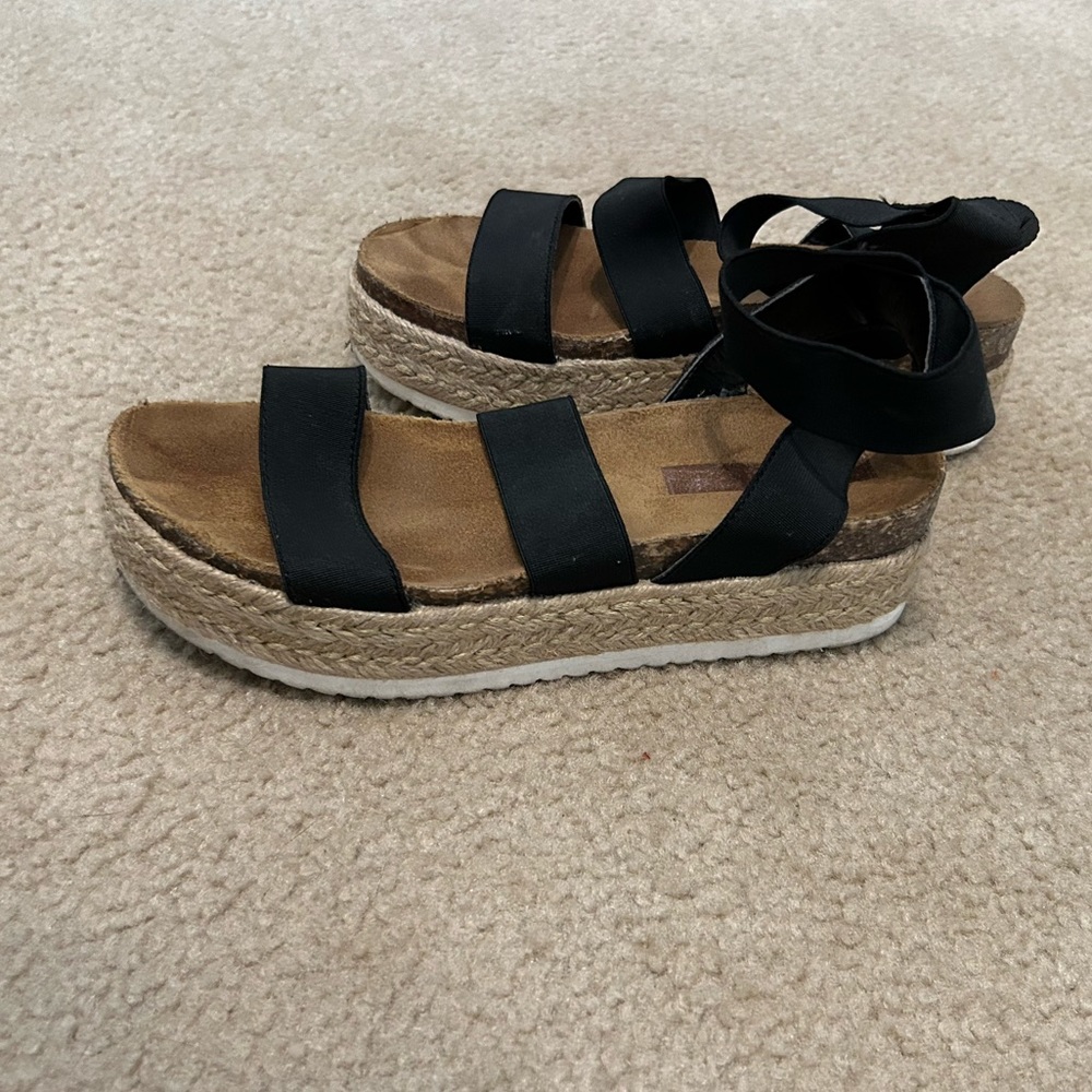 Steve Madden Black Strappy Sandals